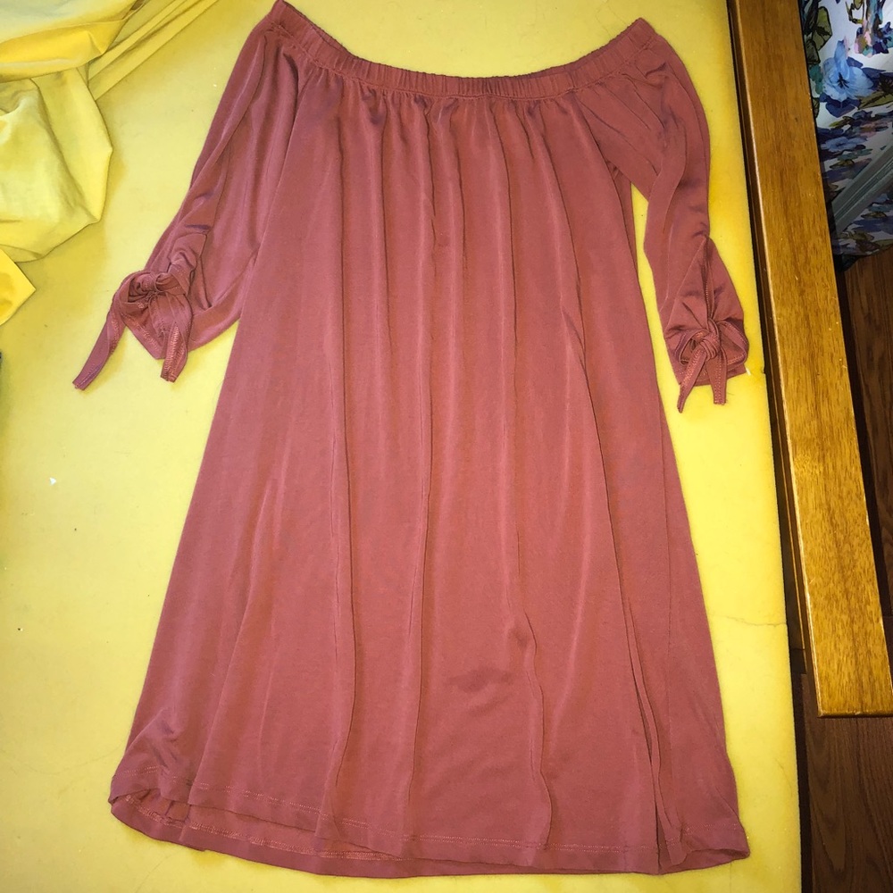 Off the shoulder dress!